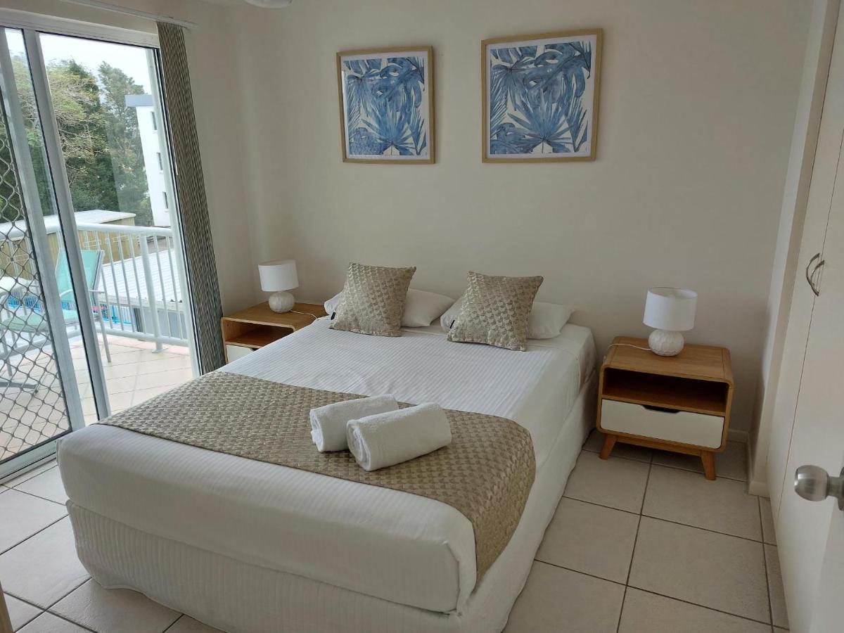 Sandy Shores Holiday Units Golden Beach Экстерьер фото